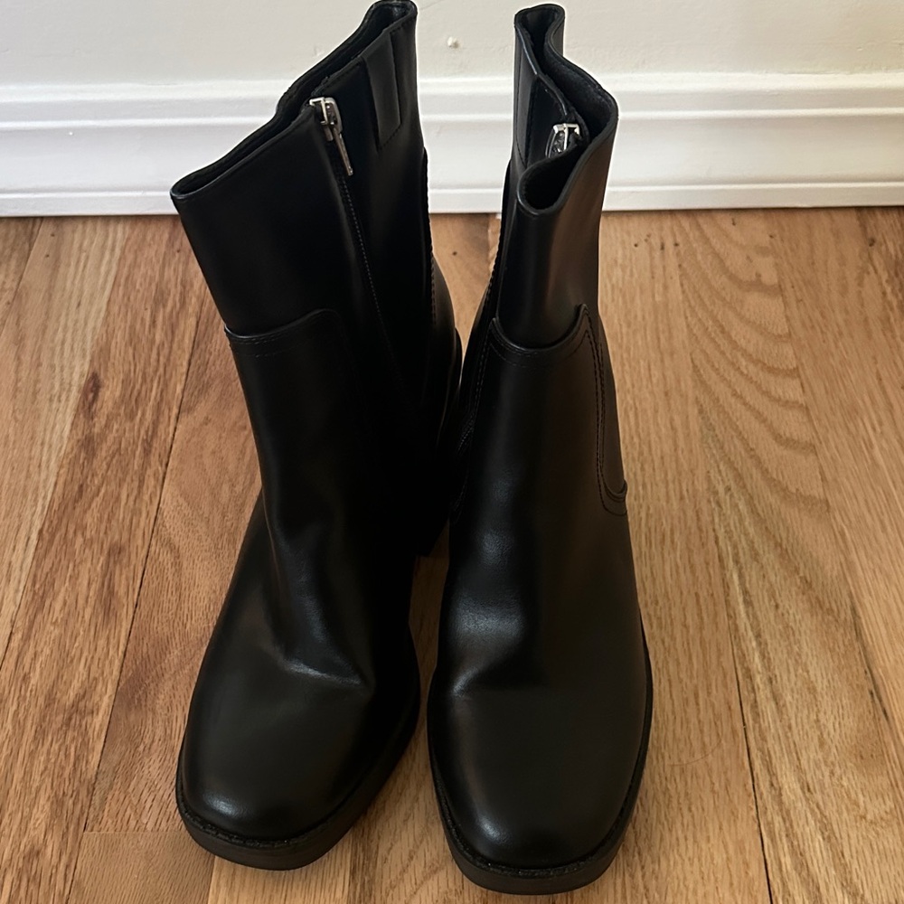 Black Ankle Boots - Picture 6 of 9